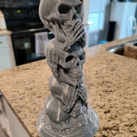Skull sculpture (2022)